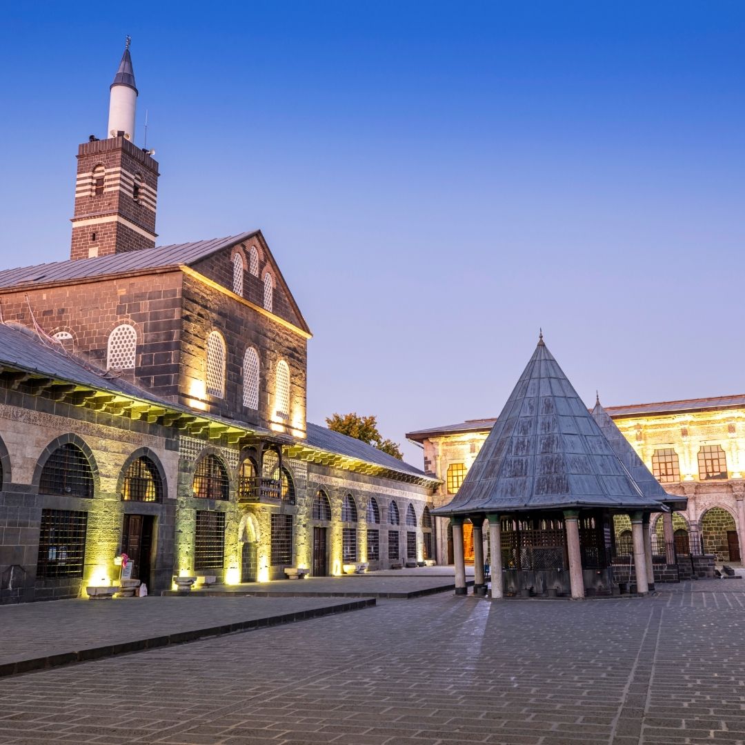 Diyarbakır Ulu Camii